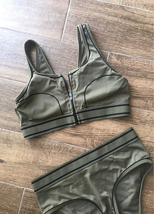 Penti Sporcu bikini
