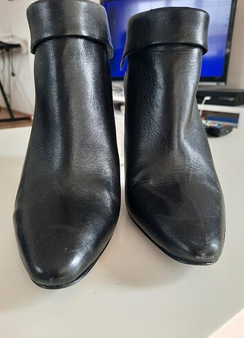 40 Beden Guess topuklu bot
