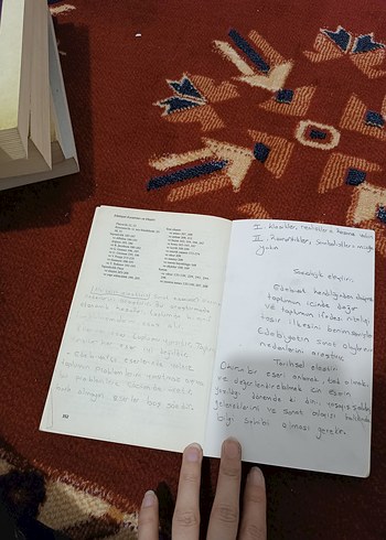 Edebiyat Kuramları ve Eleştirisi - Berna Moran - Görsel 3