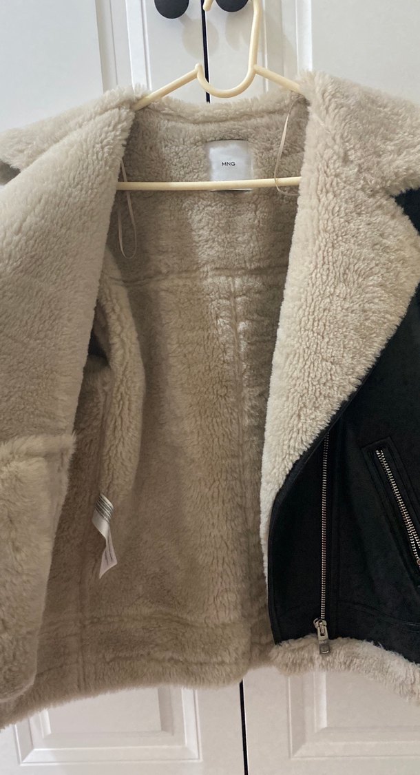 Kürk Detaylı Bej Deri Biker Ceket - Görsel 4