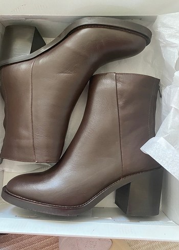 Kahverengi Deri Kadın Topuklu Bot - Görsel 7
