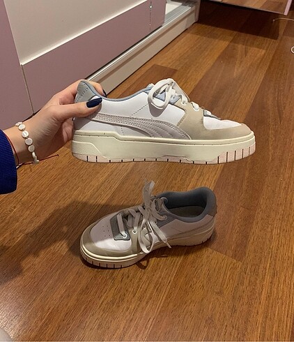 36 Beden beyaz Renk PUMA.