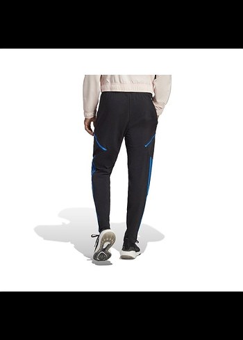 Adidas Man.Utd Erkek Eşofman Altı - Görsel 3