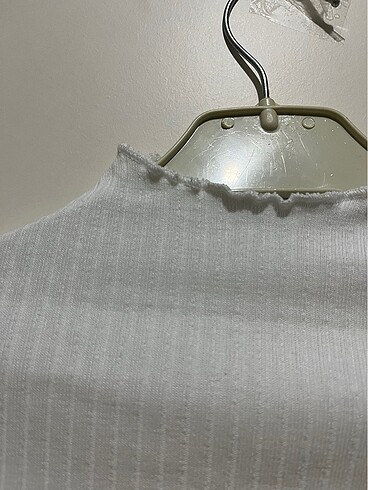 xs Beden stradivarius dik yaka t-shirt
