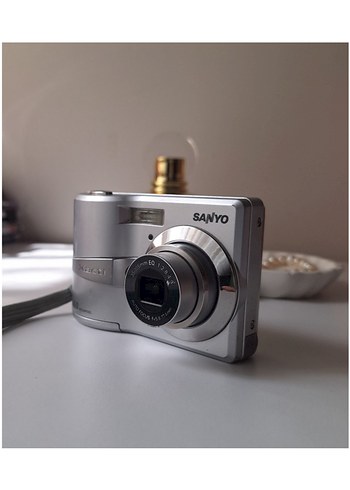 Sanyo Xacti S60 dijital fotoğraf makinesi- gri