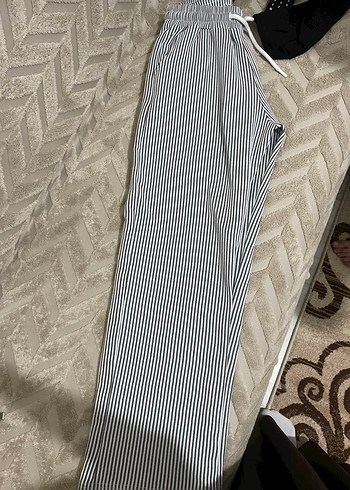 Gri Çizgili Kadın Kumaş Pantolon - Görsel 2