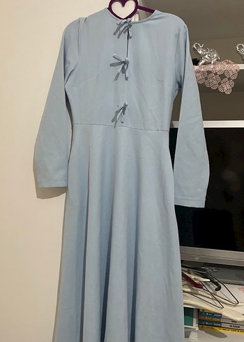 Mavi Uzun Kollu Düğmeli Uzun Elbise - Görsel 2