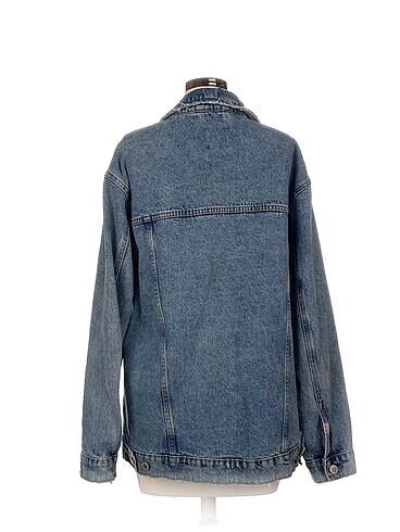 m Beden Bershka Kot Ceket %70 İndirimli.