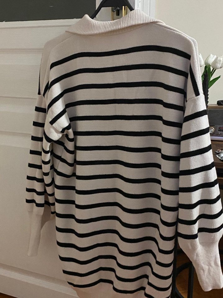 Yüksek Yakalı Çizgili Triko Kadın Kazak - Görsel 2