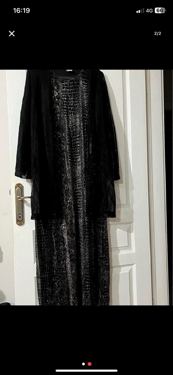 Siyah Yılan Desenli Uzun Kadın Abiye Elbise - Görsel 2