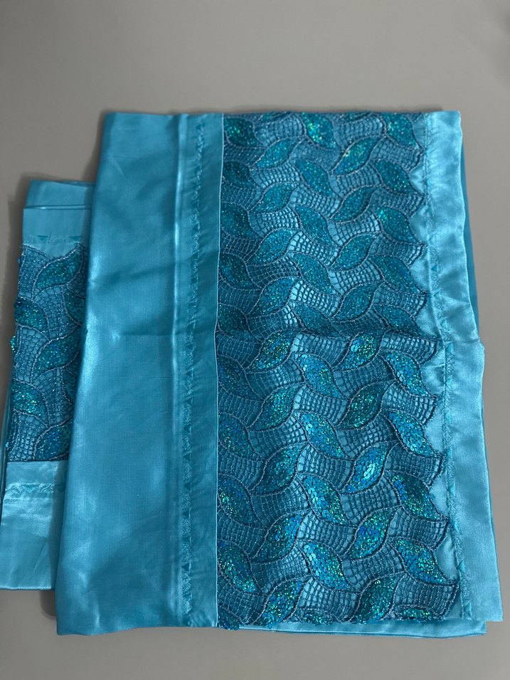 Dantel Detaylı Nevresim çarşaflı takım - Görsel 2