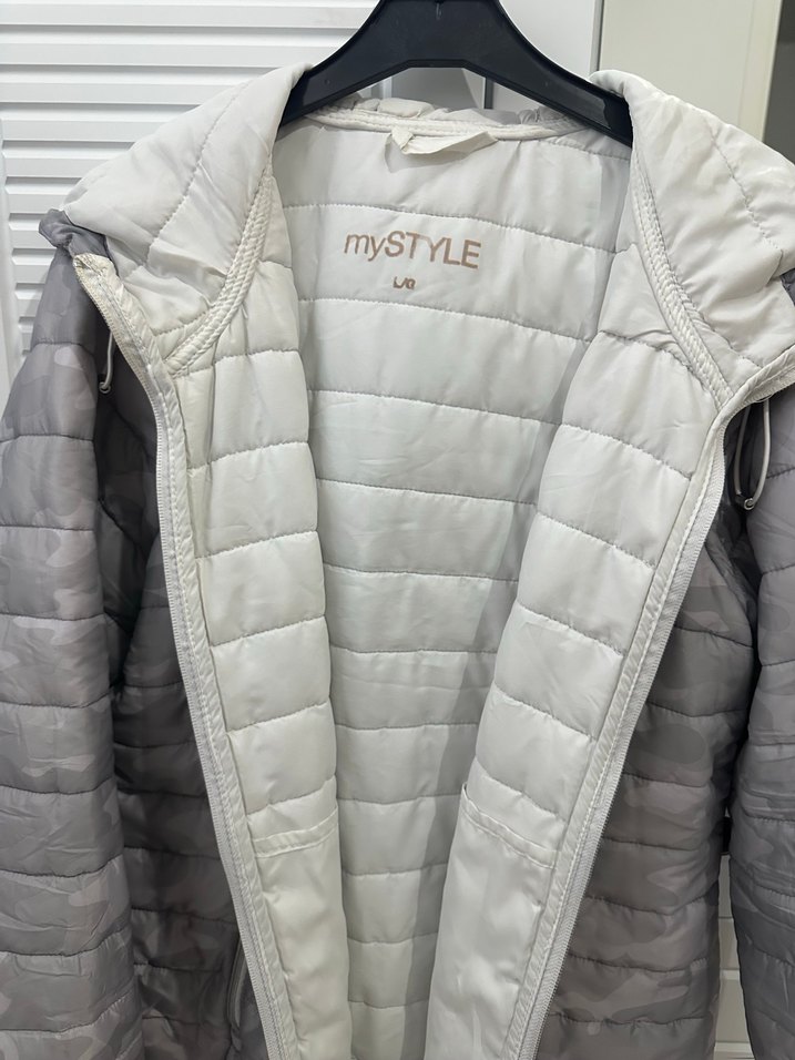 Gri Kamuflaj Desenli Fermuarlı Kadın Mont - Görsel 5