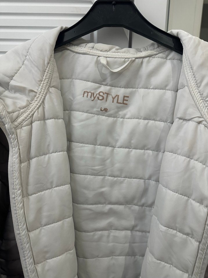 Gri Kamuflaj Desenli Fermuarlı Kadın Mont - Görsel 4