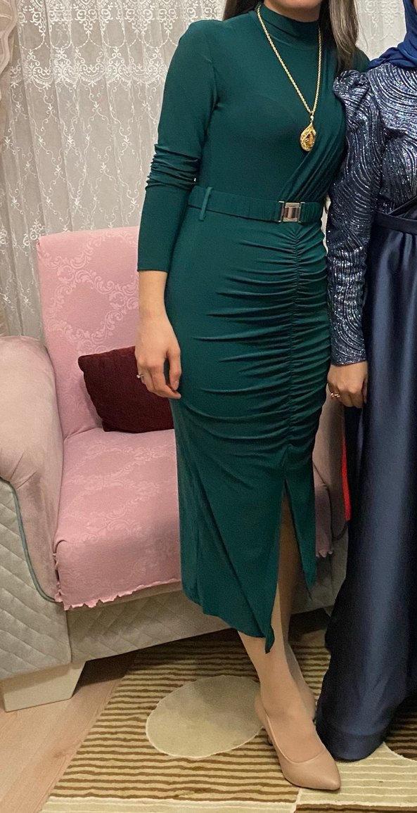 Kemerli Koyu Yeşil Uzun Kadın Elbise - Görsel 2