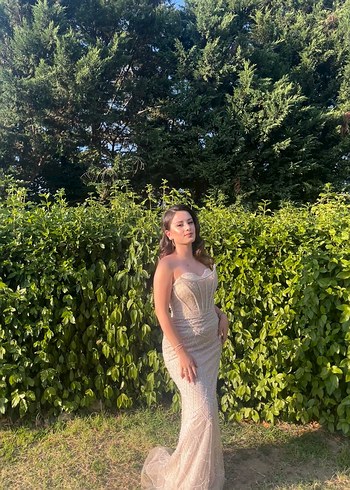 Abiye ürünü