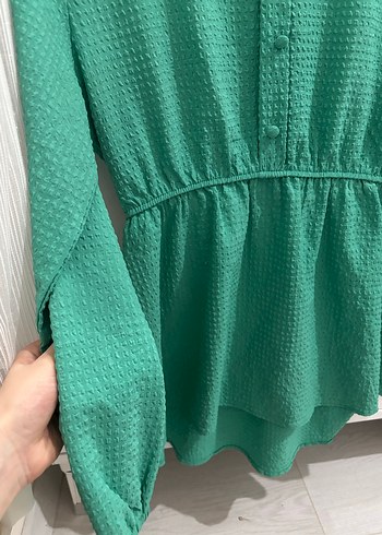 Düğmeli Yeşil Bluz - Görsel 4