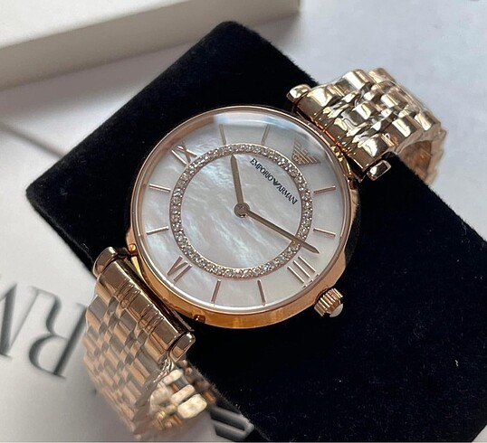 Emporio Armani AR1909 Kadın Kol Saati