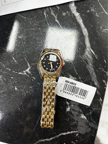 Michael Kors MK4802 Kadın Kol Saati