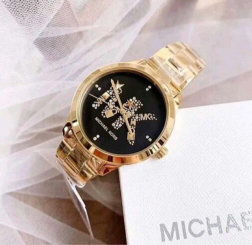 Michael Kors Michael Kors MK6682 Kadın Kol Saati