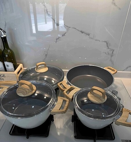 Beden beyaz Renk Karaca Refika Birgül Swiss Crystal 7 parça tencere seti creamy