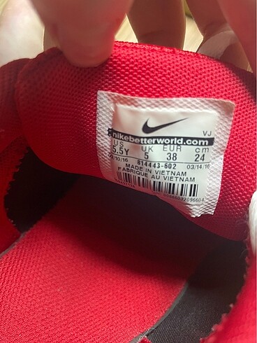 37 Beden kırmızı Renk Nike unisex ayakkabı