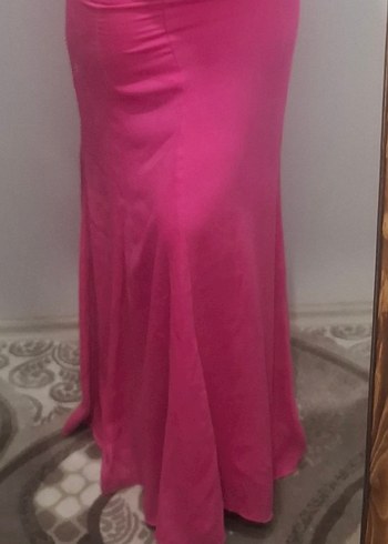 Pembe Uzun Şık Etek