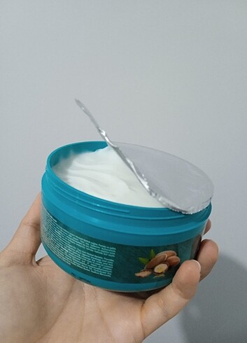 Garnier Saç bakım yağı ve saç kremi