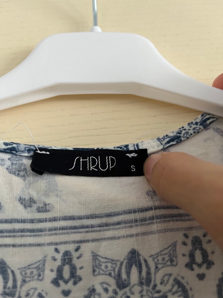 Uzun V Yaka mavi Beyaz Elbise - Görsel 4