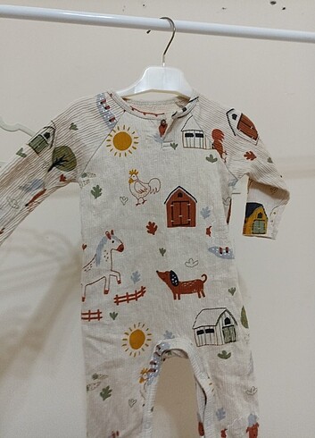 LC Waikiki Unisex çok tatlı çok şeker bir tulum