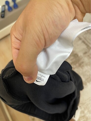 m Beden siyah Renk Yeni sezon nike tech flecce deforme vardır