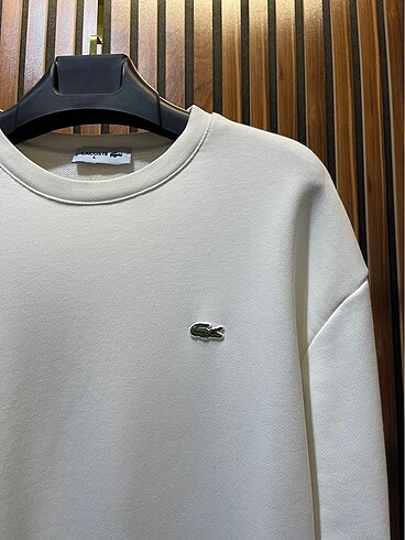 l Beden beyaz Renk LACOSTE BEYAZ SWEATSHİRT