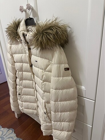 l Beden Tommy mont