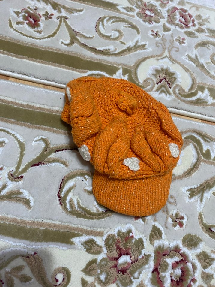 Kız Çocuk Turuncu Nakışlı Örgü Panço - Görsel 4