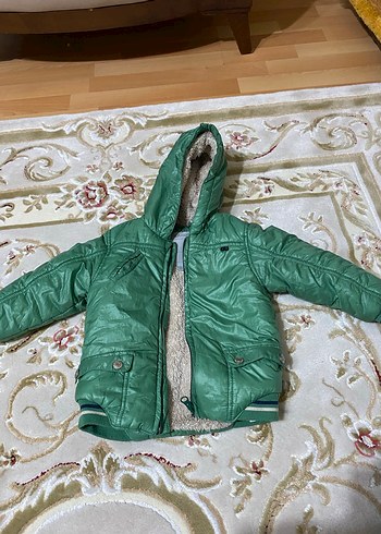 Kapüşonlu Kürklü Erkek Çocuk Yeşil Mont