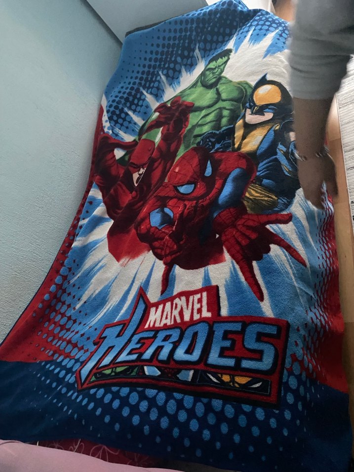 Çocuklar için Marvel Baskılı Çok Renkli Battaniye - Görsel 3