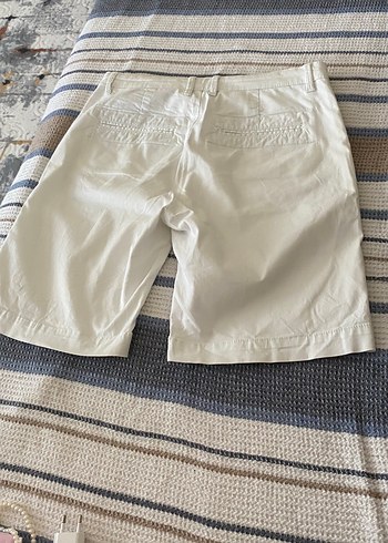 Beyaz Pamuklu Kemerli Erkek Mini Şort