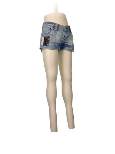 DSquared2 DSquared2 Jean / Kot Şort %70 İndirimli.