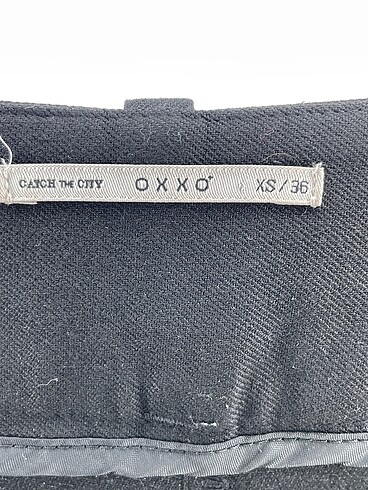 36 Beden siyah Renk oxxo Kumaş Pantolon %70 İndirimli.