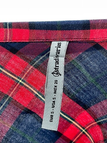 s Beden kırmızı Renk Stradivarius Gömlek %70 İndirimli.