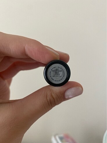 MAC Orijinal Mac ruj yarısını kullandım