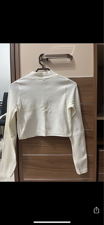 Addax crop