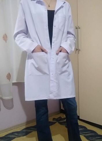 Doktor/hemşire/öğretmen önlüğü 