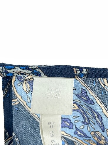 38 Beden çeşitli Renk H&M Kısa Elbise %70 İndirimli.
