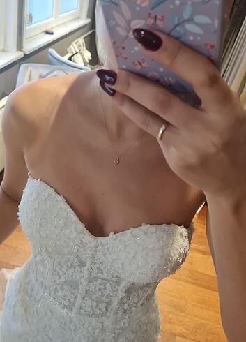 Straplez Dantel ve İnci İşlemeli Dar Kesim Kuyruklu Gelinlik - Görsel 10