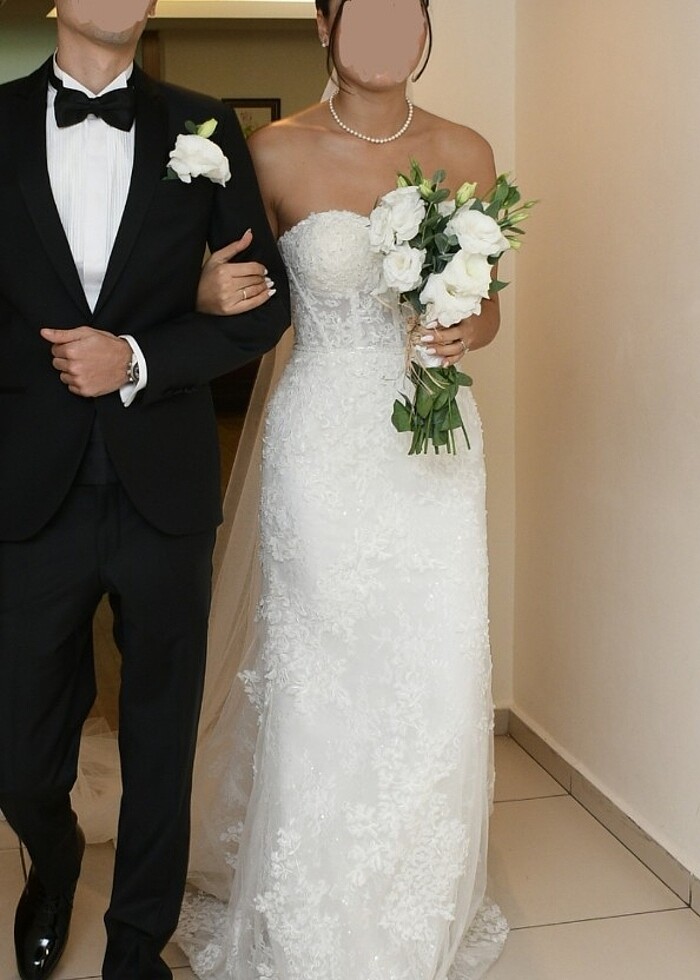 Straplez Dantel ve İnci İşlemeli Dar Kesim Kuyruklu Gelinlik - Görsel 5