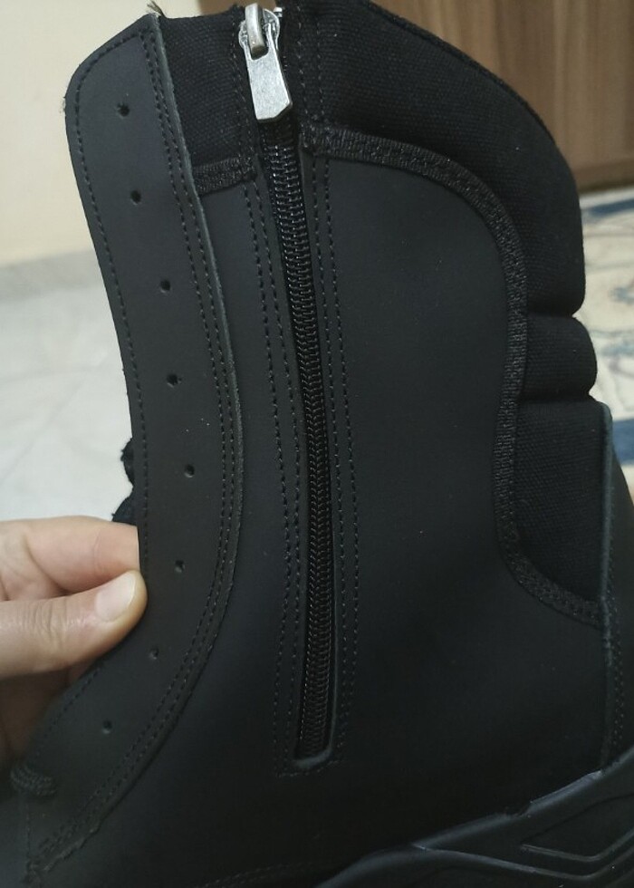 Sıfır Erkek Bot  - Görsel 2