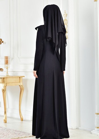 Uzun Siyah Tasarım Elbise - Görsel 5