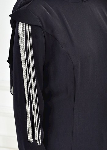 Uzun Siyah Tasarım Elbise - Görsel 4