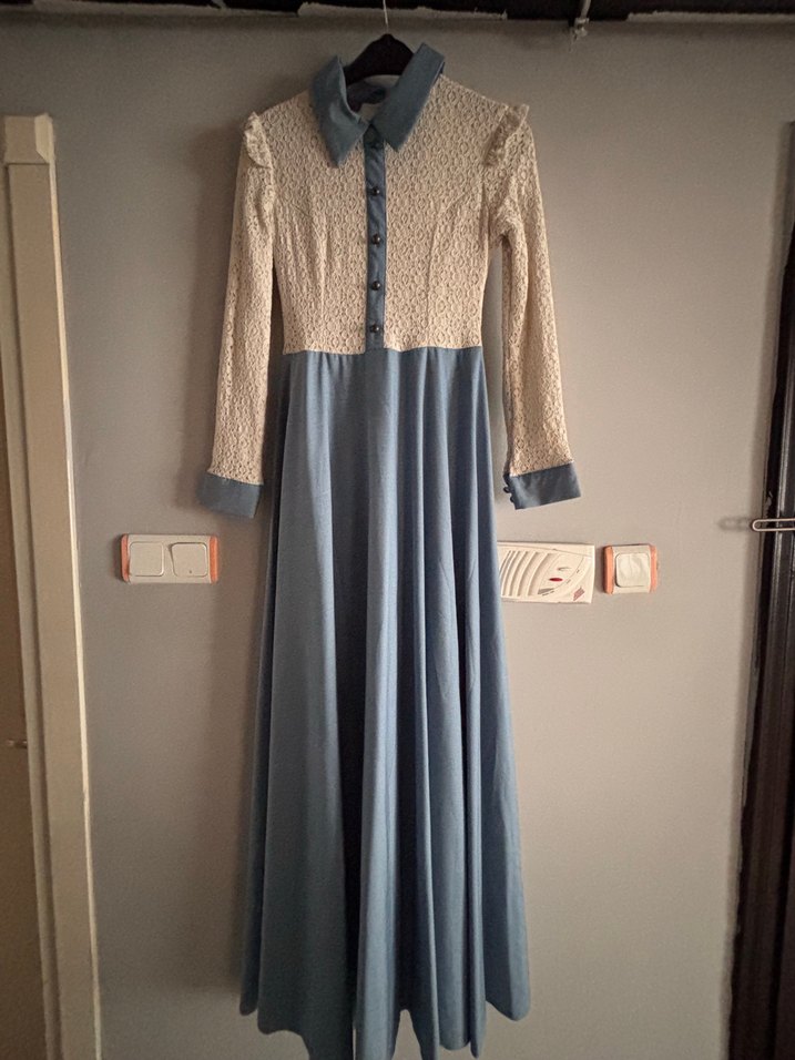 Gamze Polat Tasarım Dantel Detaylı Uzun Kollu Vintage Elbise - Görsel 3