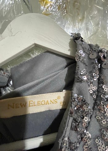 Gri Tüylü Uzun Abiye Elbise - Görsel 5